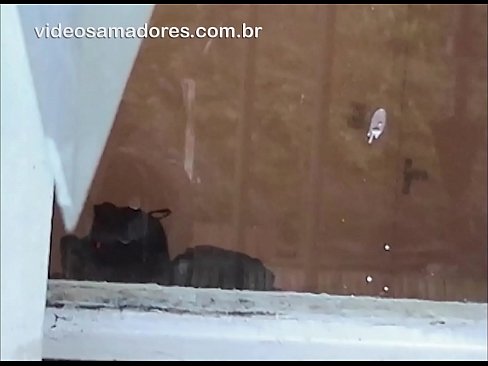 ❤️ Bărbat excitat care își privește prietena cu un alt tip, înregistrând un video de sex fără a deranja cuplul ❤️❌  at ro.tubsexercom.ru ☑