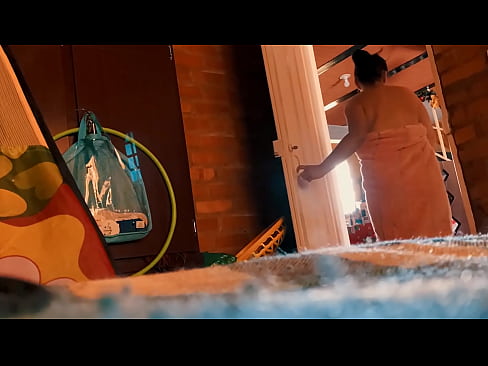 ❤️ Unchiul meu mă urmărește până la duș și mă fute în timp ce fac duș. ❤️❌  at ro.tubsexercom.ru ☑